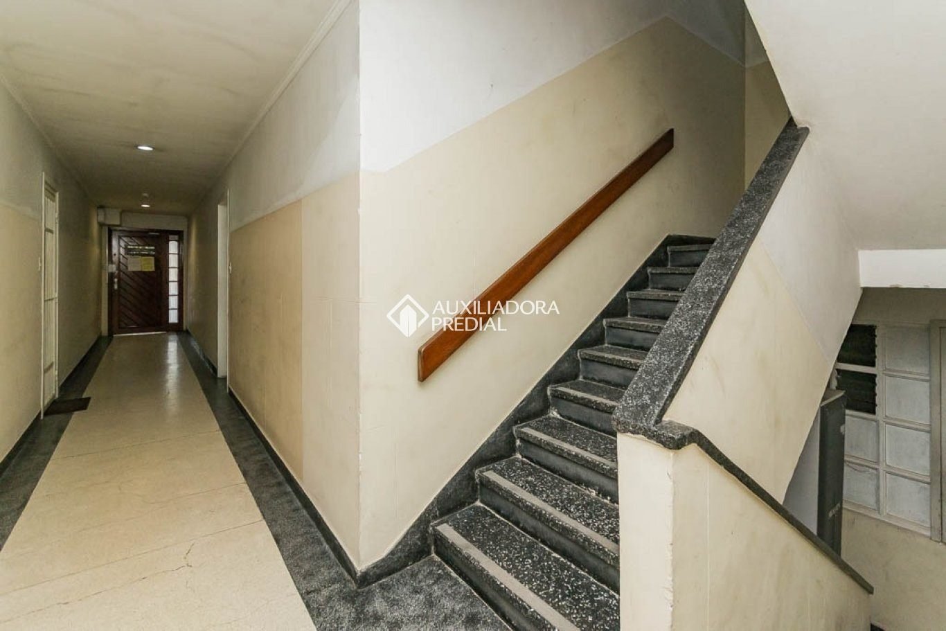 Apartamento com 1 quarto e 44m² à venda em Menino Deus, Porto Alegre. — foto 15