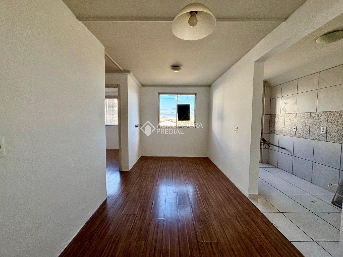 APARTAMENTO 02 QUARTOS INFRA COMPLETA COM ESTACIONAMENTO E ELEVADOR — foto 2