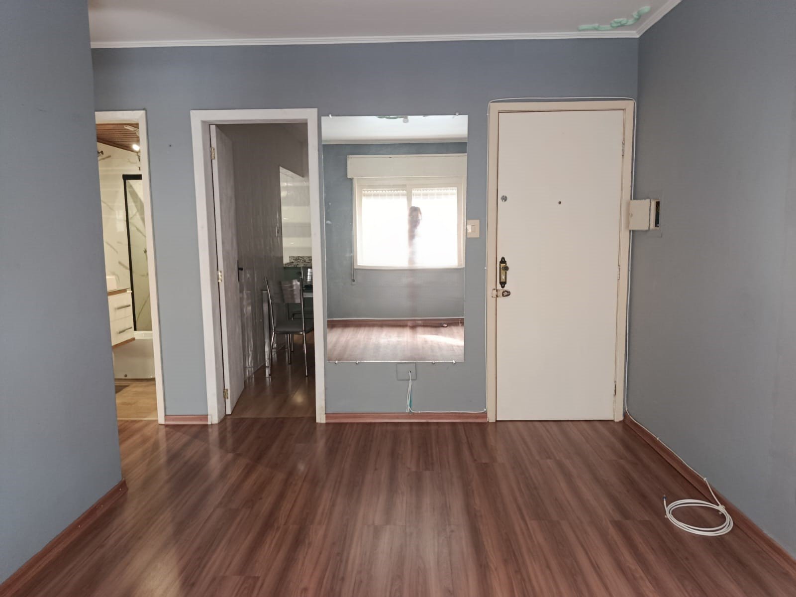 APARTAMENTO 2 QUARTOS, BOX DUPLO ESCRITURADO, REFORMADO BEM LOCALIZADO. — foto 2