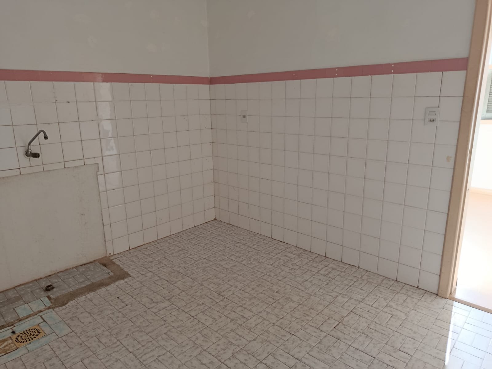 APARTAMENTO 3 QUARTOS, 2 SACADA E 2 BANHEIROS NO CENTRO DE CANOAS. — foto 3