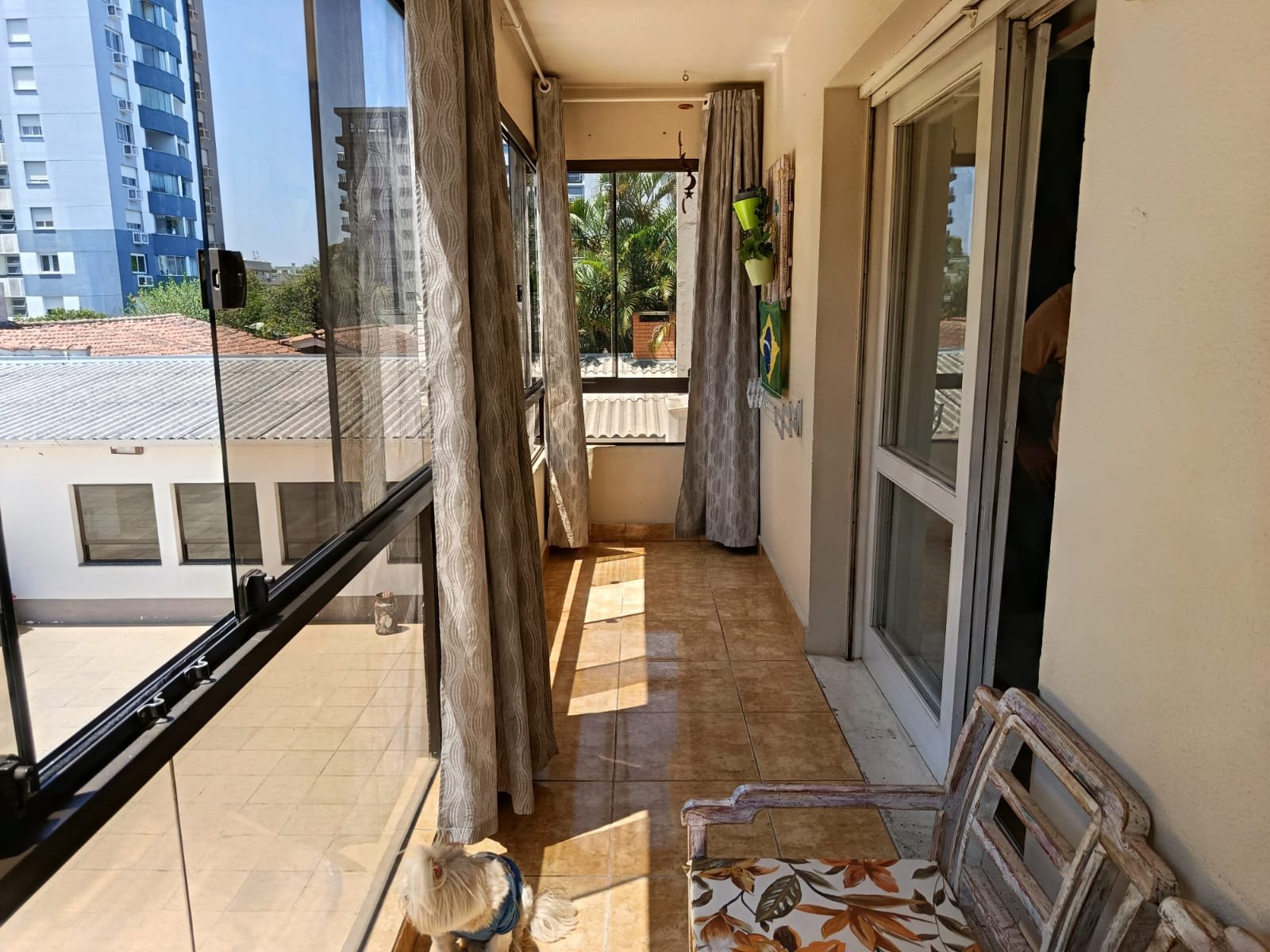 APARTAMENTO 3 QUARTOS, SUÍTE, SACADA, BANHO SOCIAL, LAVANDERIABOX COBERTO.