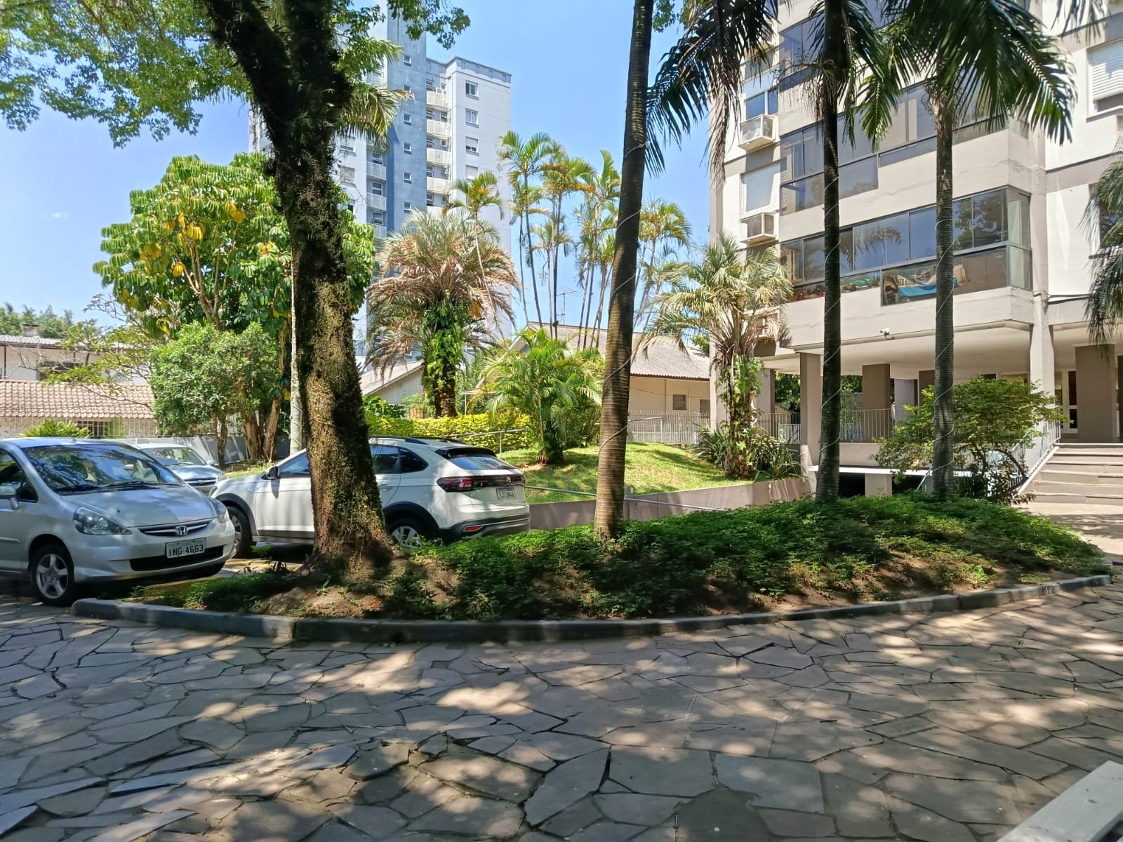APARTAMENTO 3 QUARTOS, SUÍTE, SACADA, BANHO SOCIAL, LAVANDERIABOX COBERTO. — foto 3