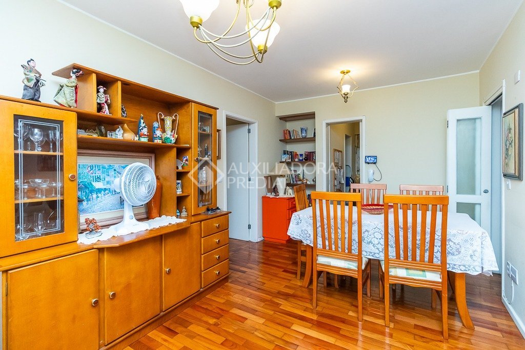 APARTAMENTO 3 QUARTOS, UM SENDO SUÍTE, VISTA LIVRE, BANHO AUXILIAR E BOX COBERTO. — foto 2
