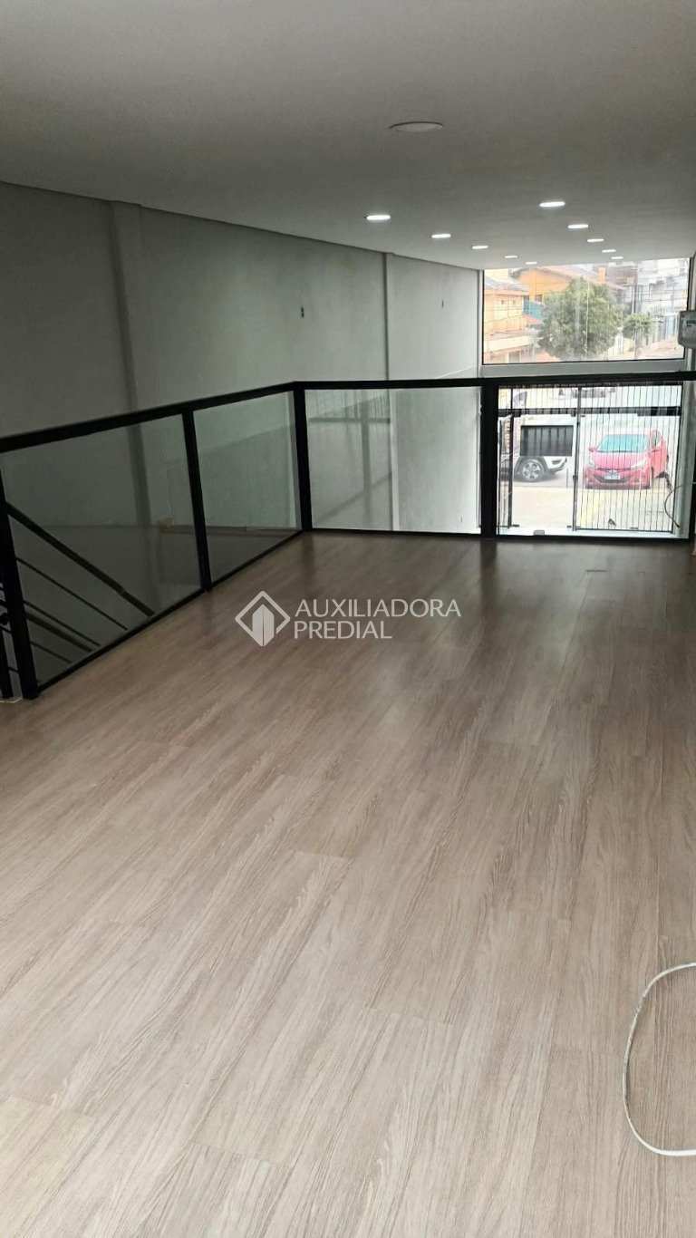 LOJA COM MEZANINO, RECÉM REEFORMADA À VENDA NO BAIRRO CENTRO CANOAS — foto 3